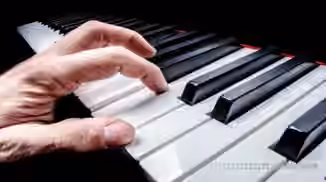 SkillShare Piano Technique Develop Independent Fingers [TUTORiAL]